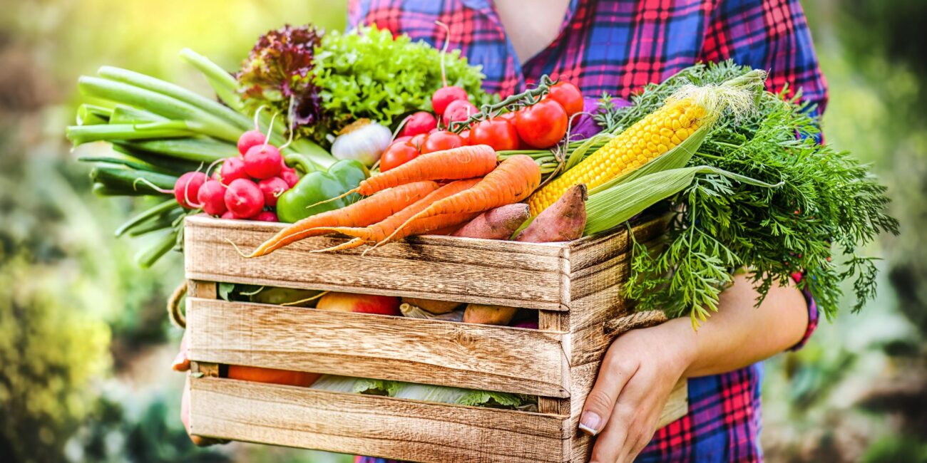 Building Community Through Clean Eating